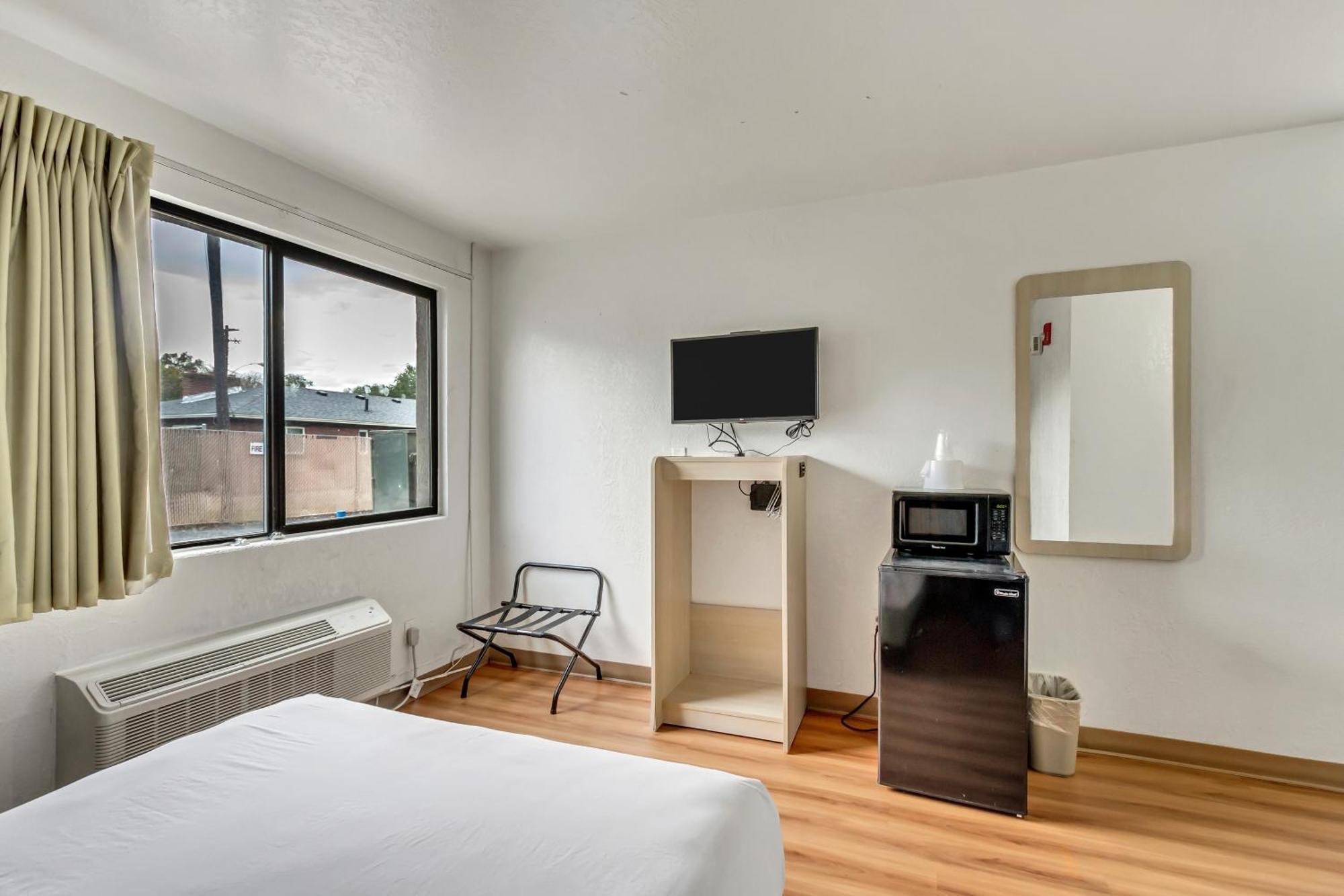 Motel 6 Ogden, Ut- Downtown Εξωτερικό φωτογραφία