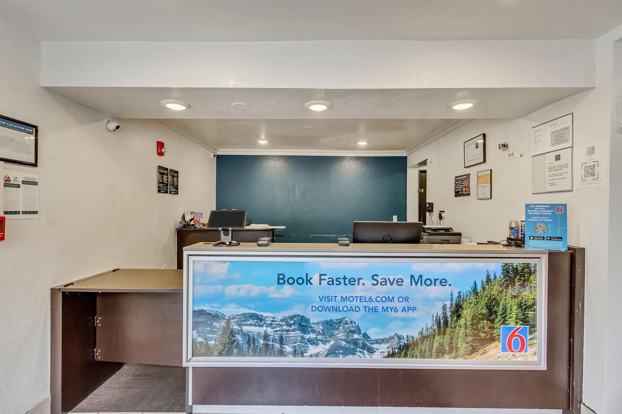 Motel 6 Ogden, Ut- Downtown Εξωτερικό φωτογραφία